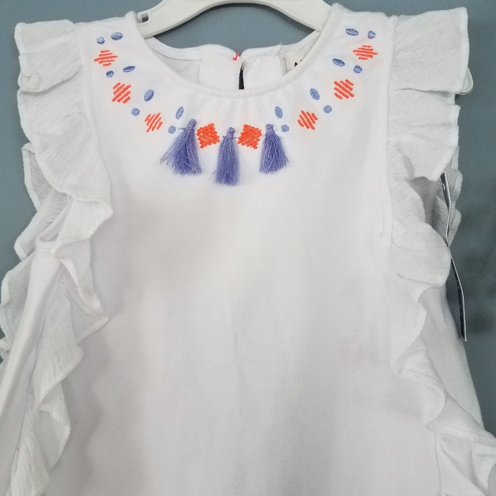 White Girls Top and Denim Shorts - Picture 2 of 5